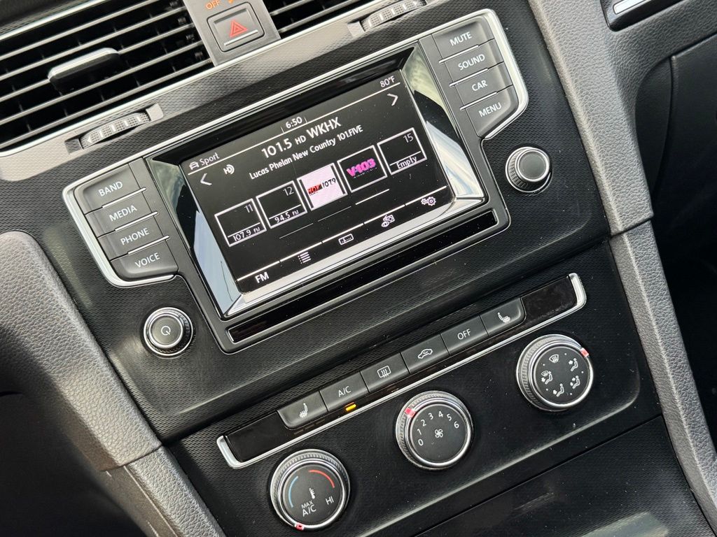 2015 Volkswagen Golf GTI SE - Photo 25