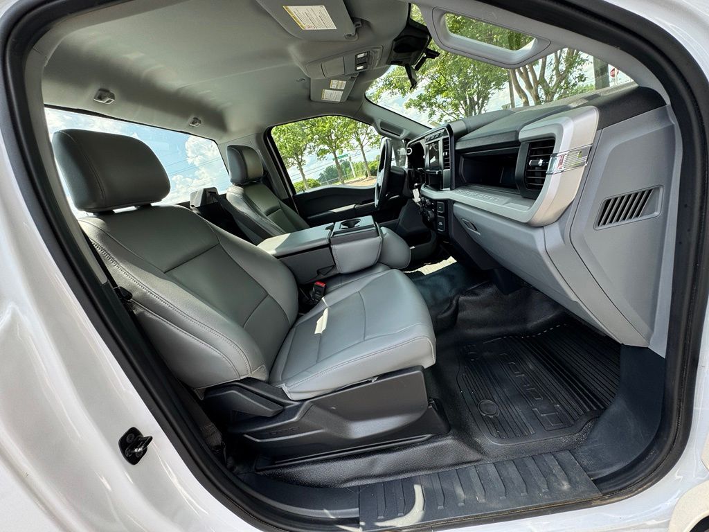 2024 Ford F-250 Super Duty XL - Photo 14