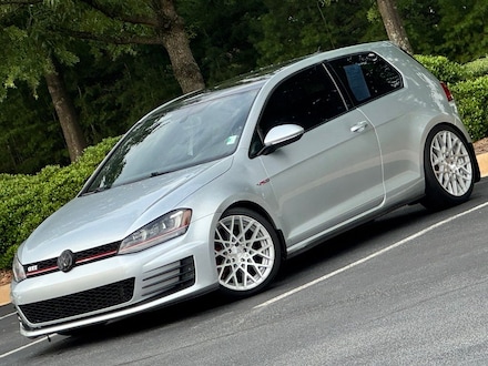 2015 Volkswagen Golf GTI 2.0T SE Hatchback