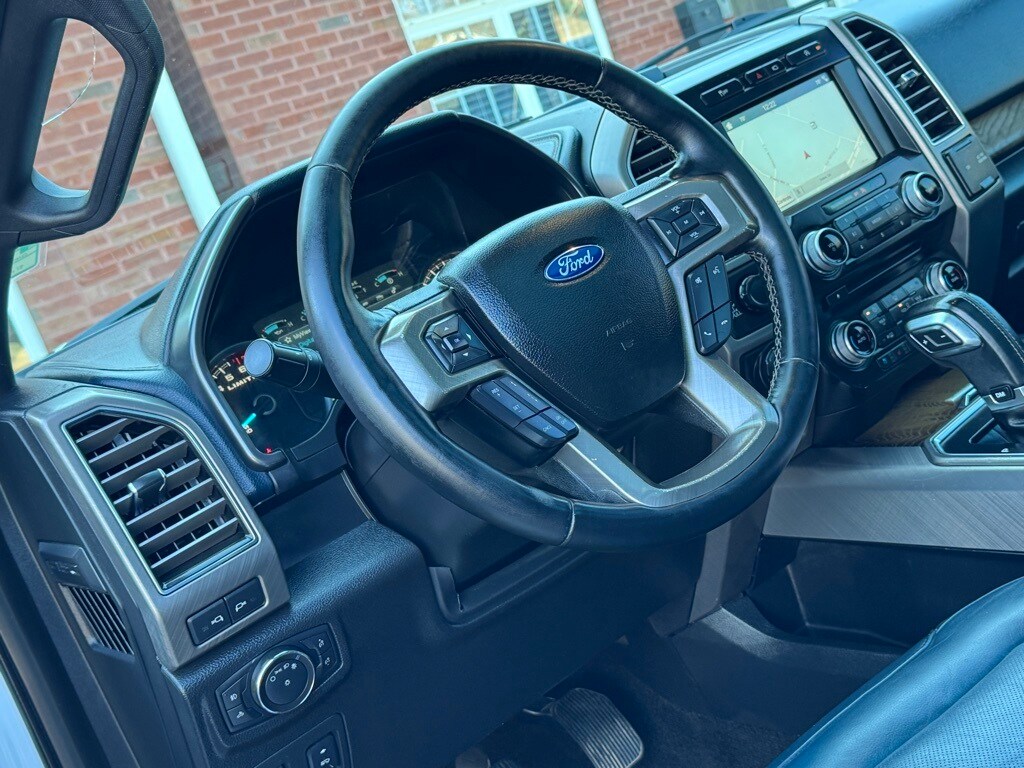 2018 Ford F-150 Limited photo 4