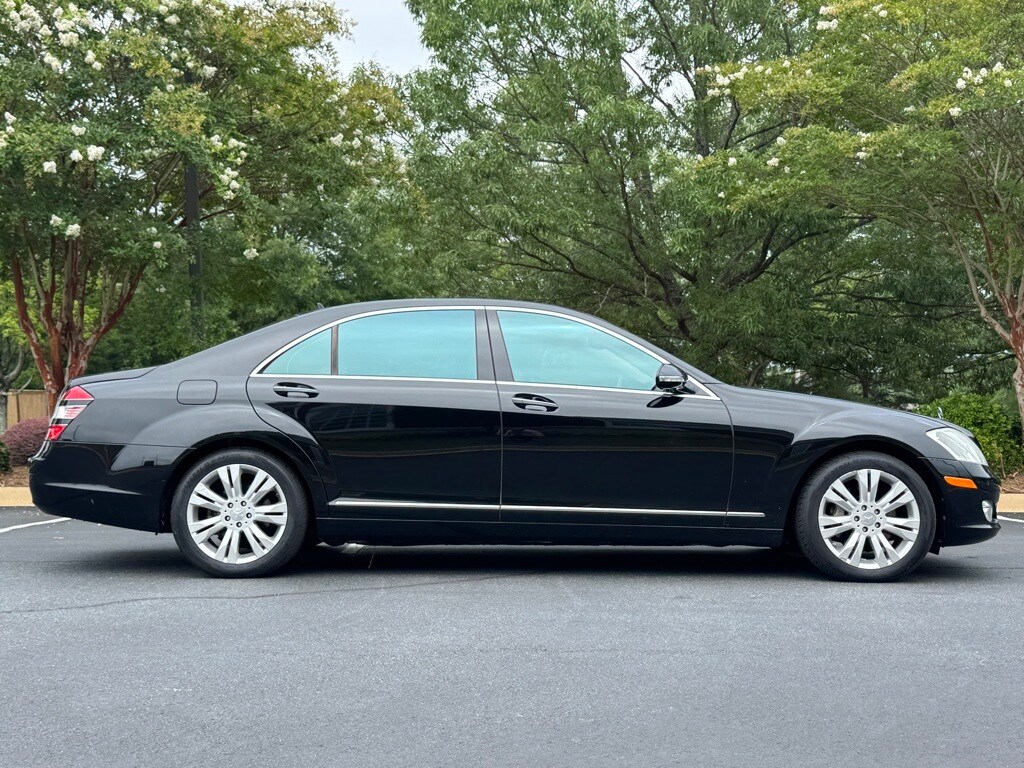 2009 Mercedes Benz S 550 photo 2