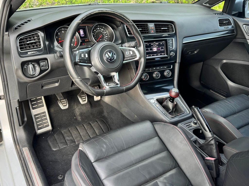 2015 Volkswagen Golf GTI SE - Photo 15