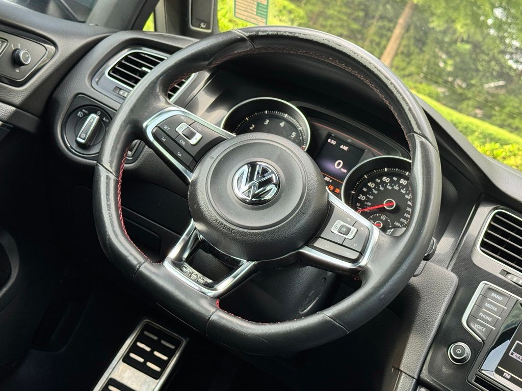 2015 Volkswagen Golf GTI SE - Photo 13