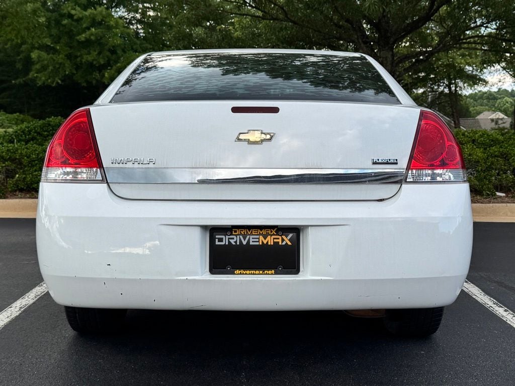 2010 Chevrolet Impala LS - Photo 6