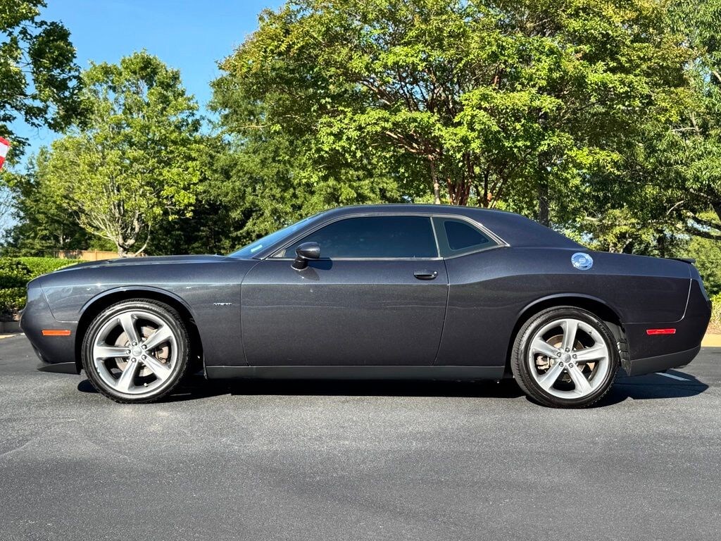 Used 2017 Dodge Challenger R/T Coupe