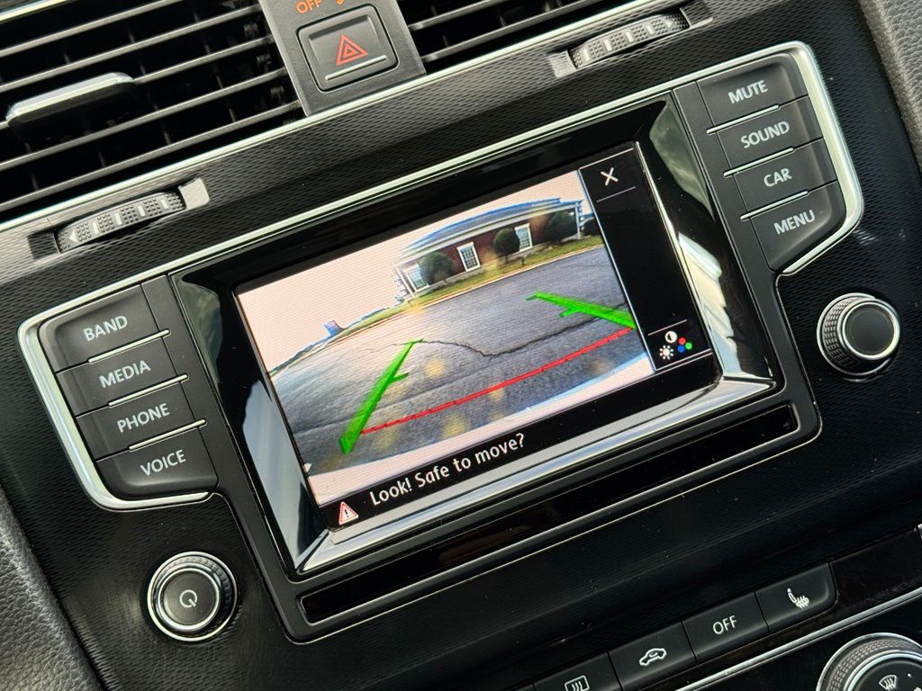 2015 Volkswagen Golf GTI SE - Photo 24