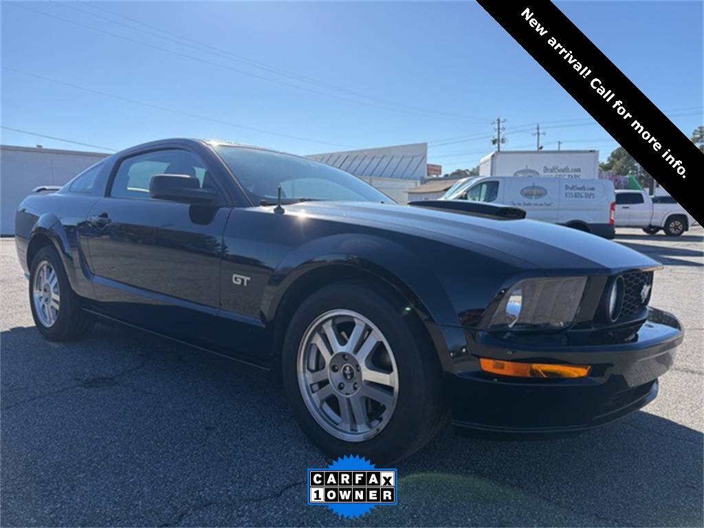2007 Ford Mustang's photo