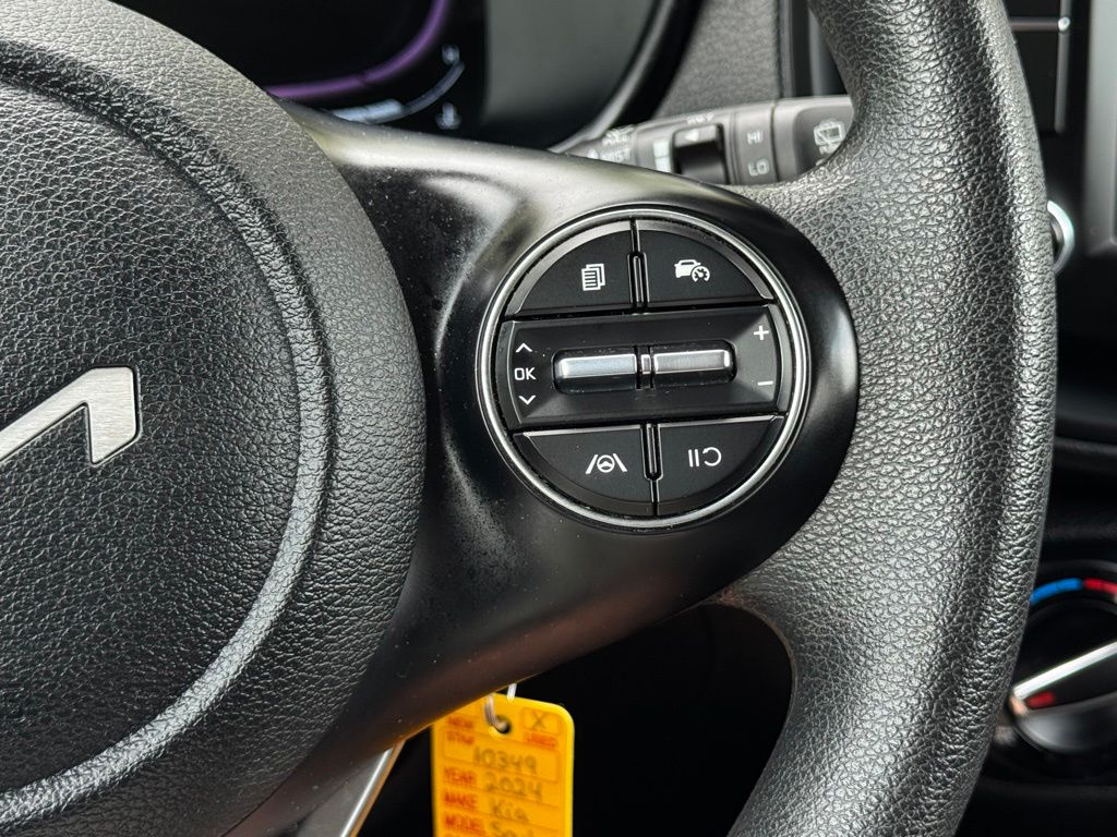 2024 Kia Soul LX - Photo 33