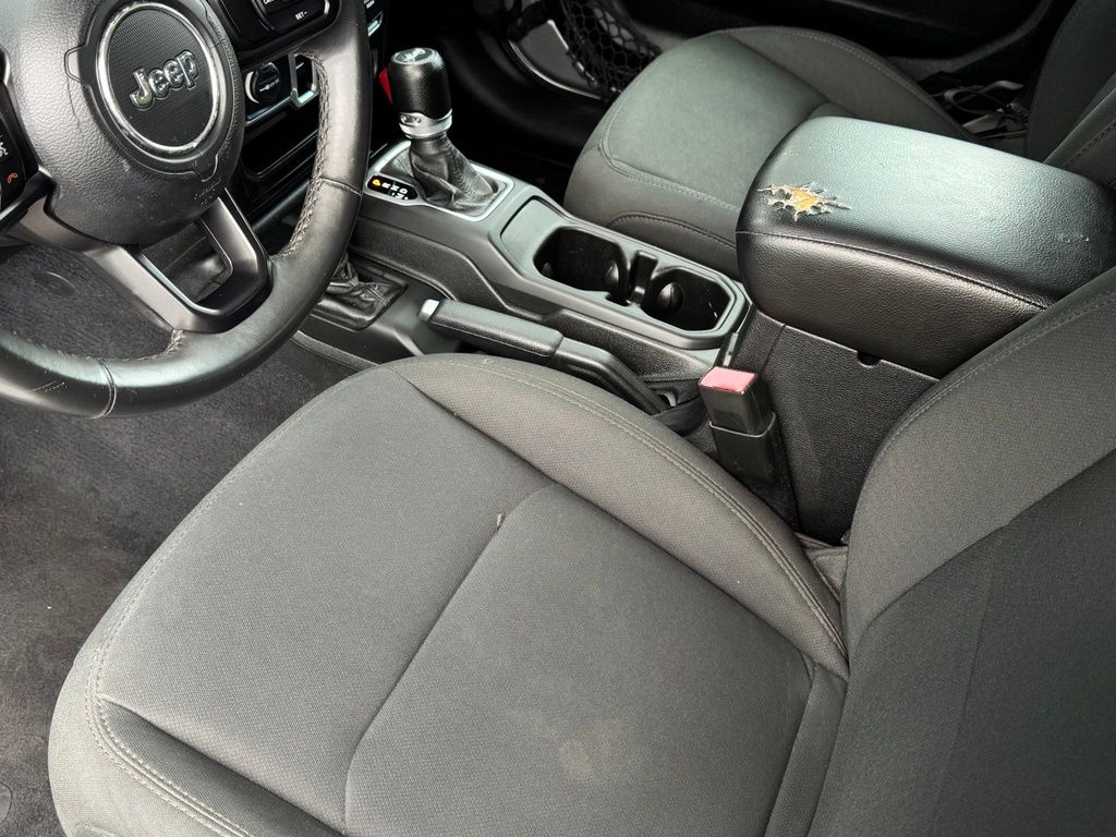 2018 Jeep All-New Wrangler Unlimited Sport S - Photo 6