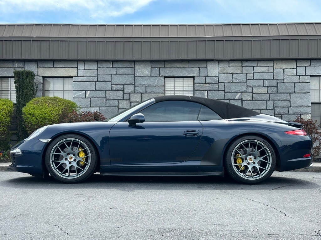 2012 Porsche 911 Cabriolet photo 3