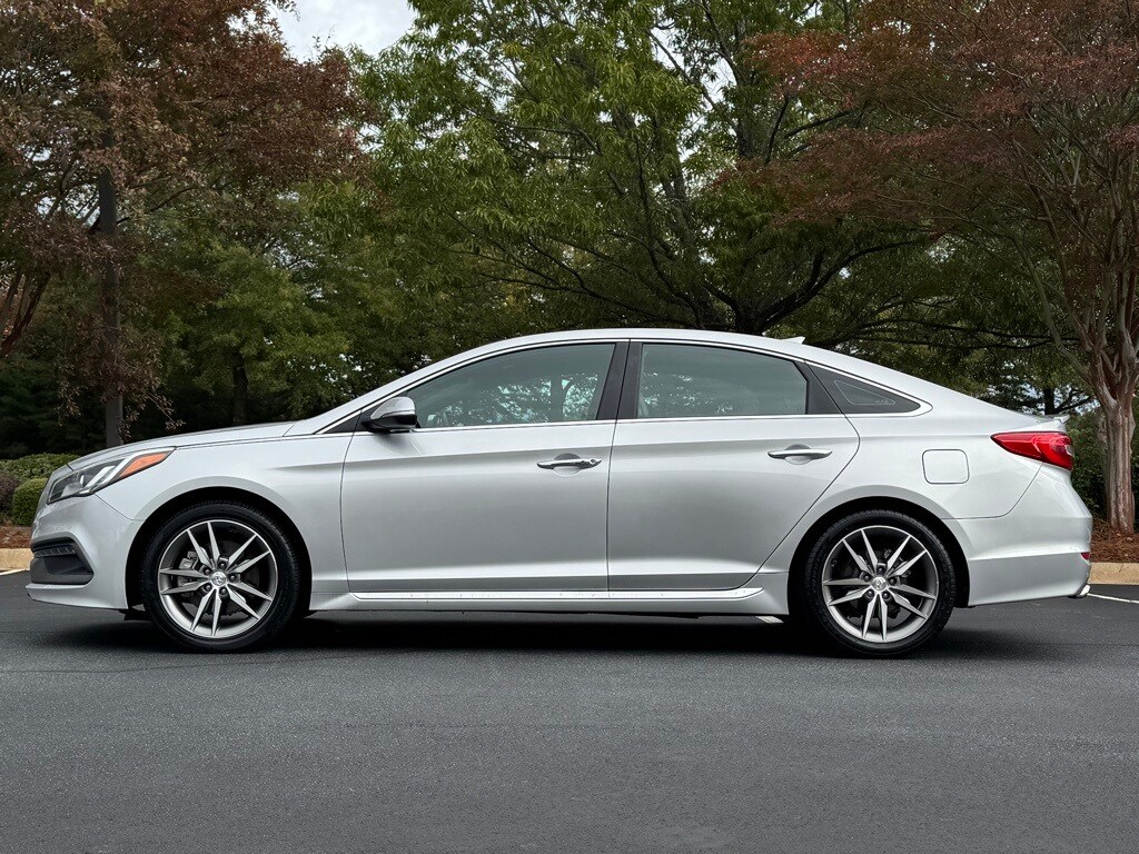 2015 Hyundai Sonata Sport 2.0T photo 3