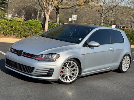 2015 Volkswagen Golf GTI 2.0T SE Hatchback