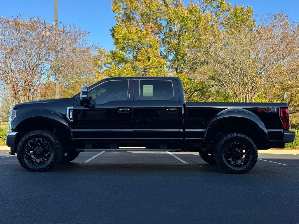 2017 Ford F-250 photo 2
