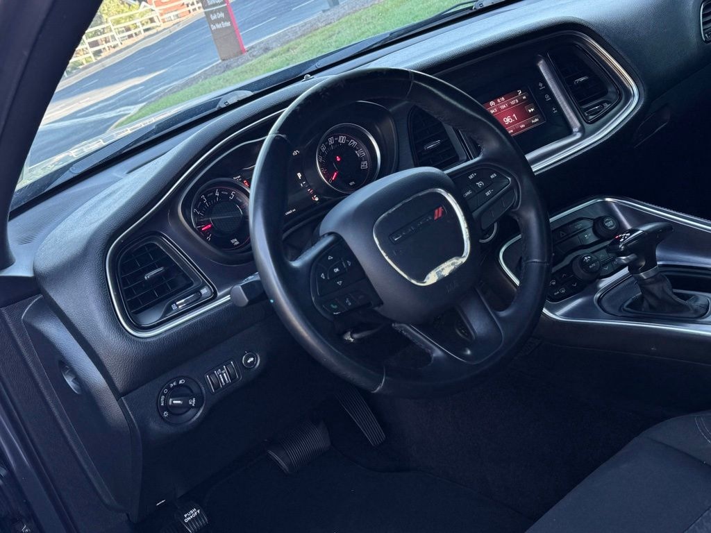 Used 2017 Dodge Challenger R/T Coupe