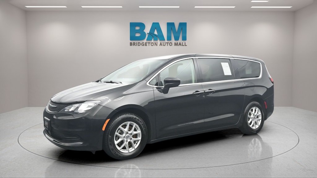 Used 2022 Chrysler Voyager LX Van Passenger Van
