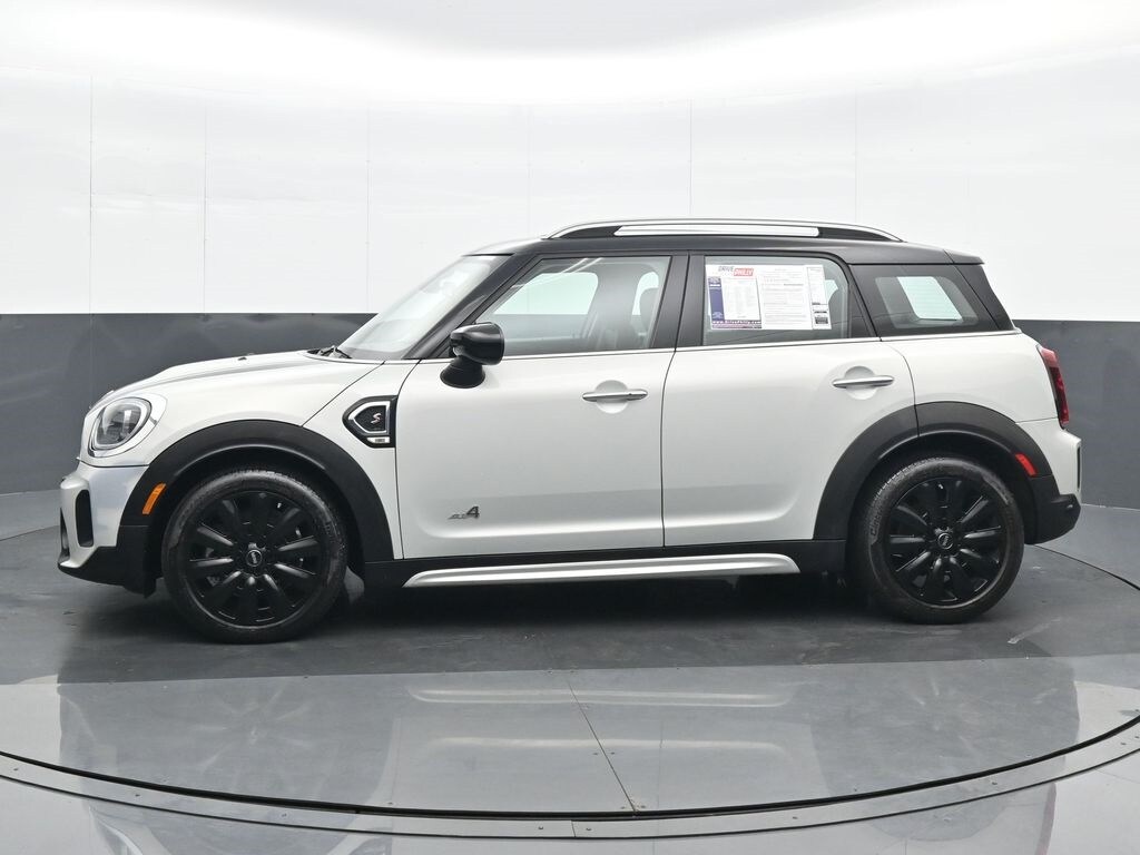 2023 Mini Cooper S Iconic photo 2