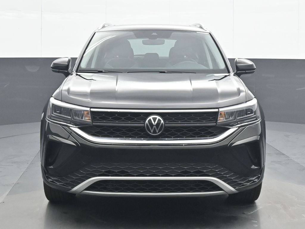 Used 2024 Volkswagen Taos 1.5T SE SUV