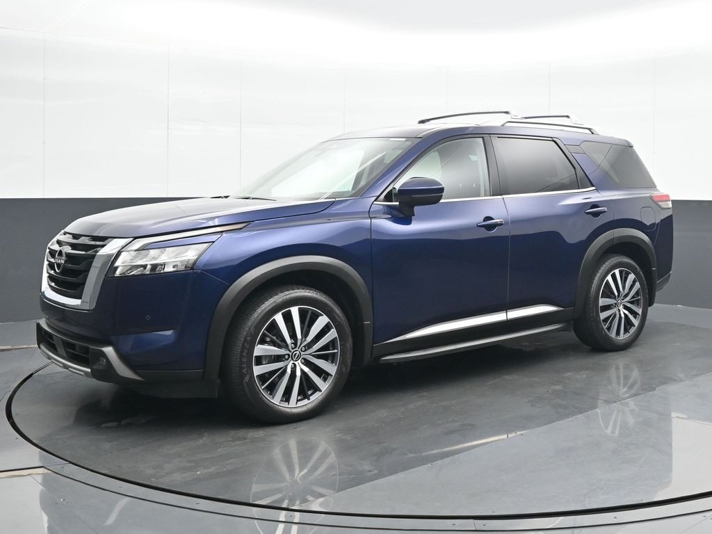 Used 2022 Nissan Pathfinder Platinum SUV