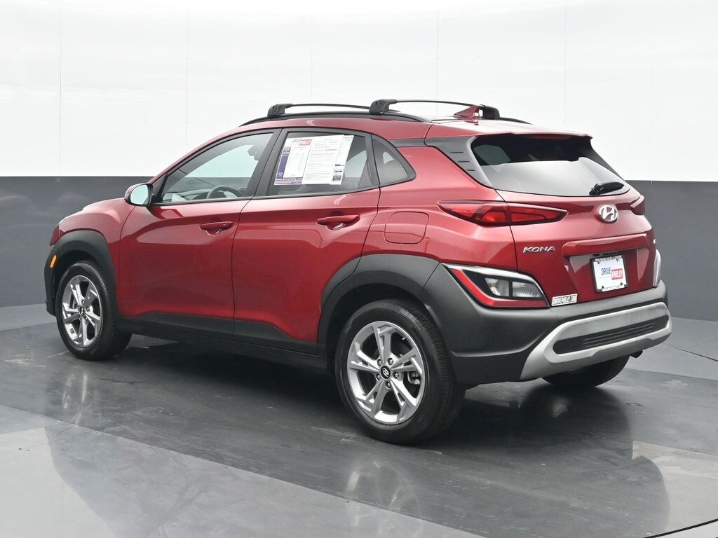 2023 Hyundai Kona SEL photo 4