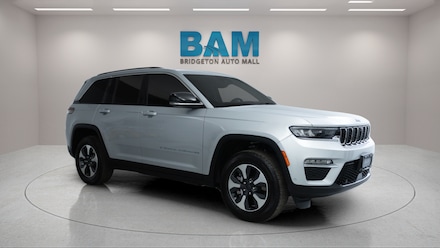 2023 Jeep Grand Cherokee 4xe Base SUV