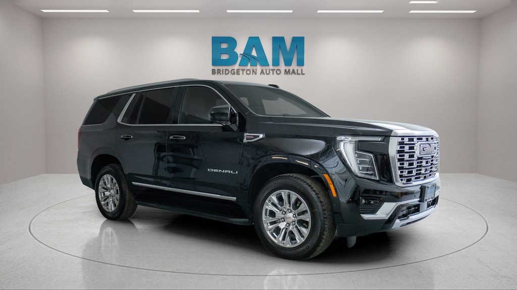Used 2025 GMC Yukon Denali SUV