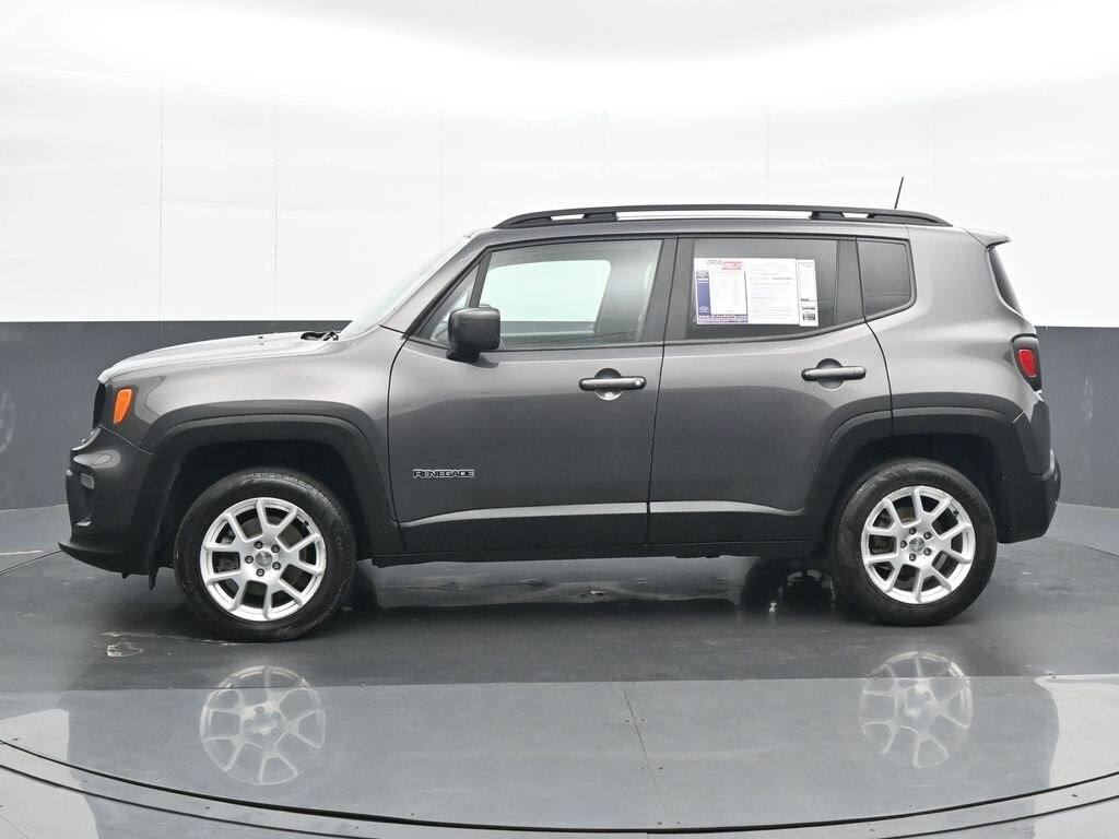 2021 Jeep Renegade Latitude photo 2