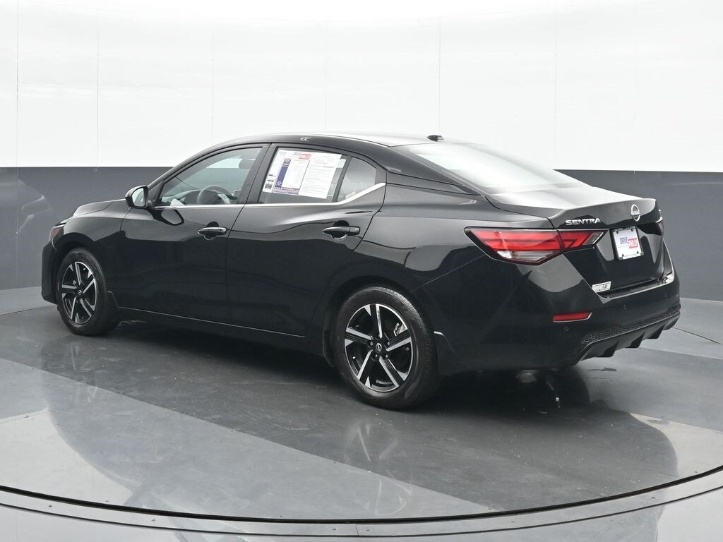 2024 Nissan Sentra SV photo 3