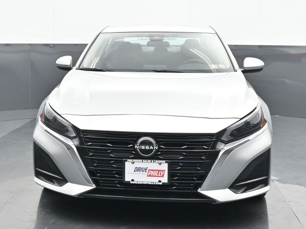 2023 Nissan Altima SV