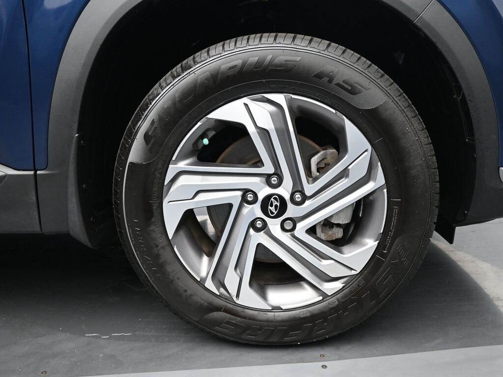 2023 Hyundai Santa Fe SEL photo 2