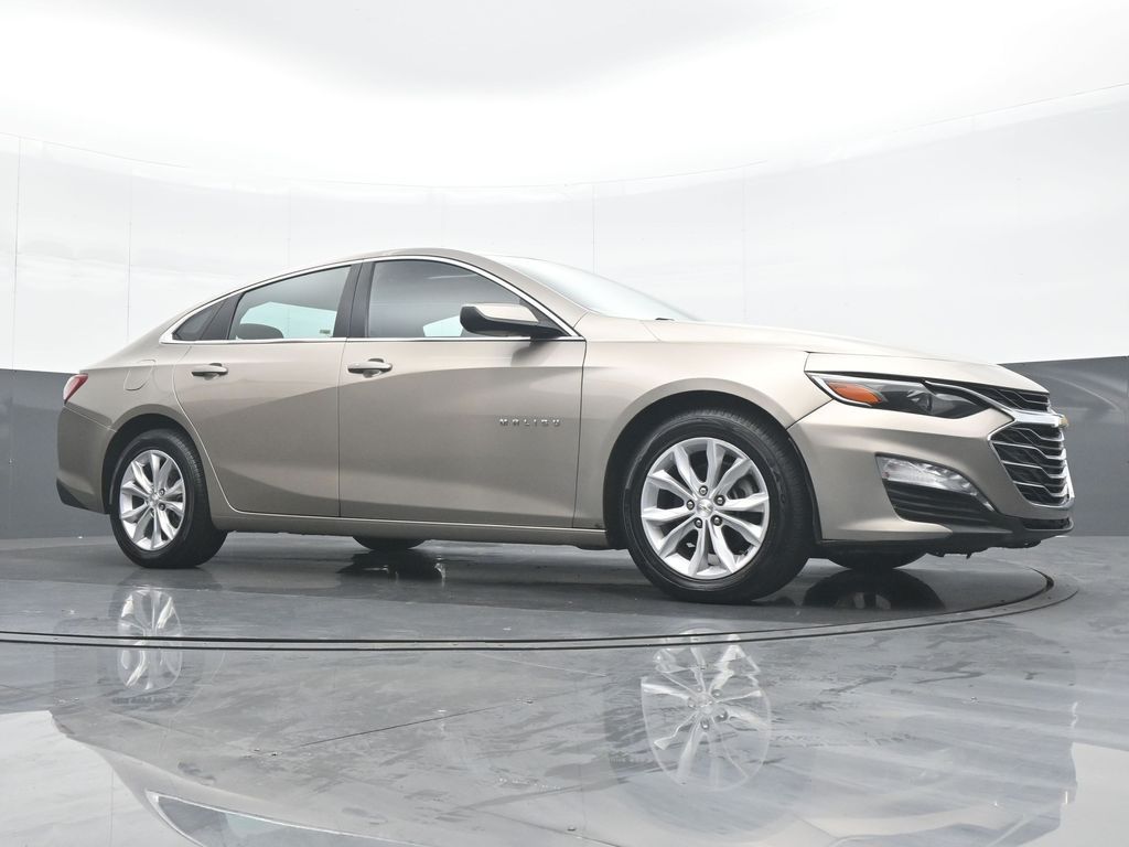 2022 Chevrolet Malibu 1LT - Photo 32