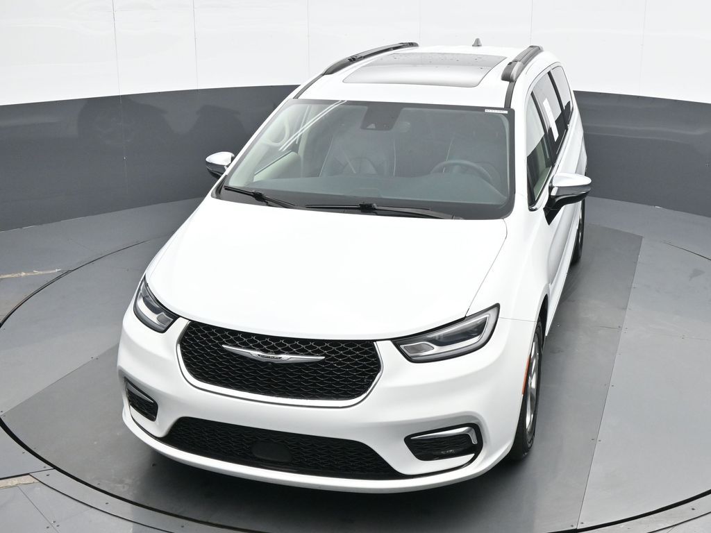 2023 Chrysler Pacifica Limited - Photo 16