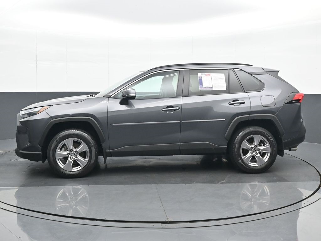 Used 2022 Toyota RAV4 XLE SUV