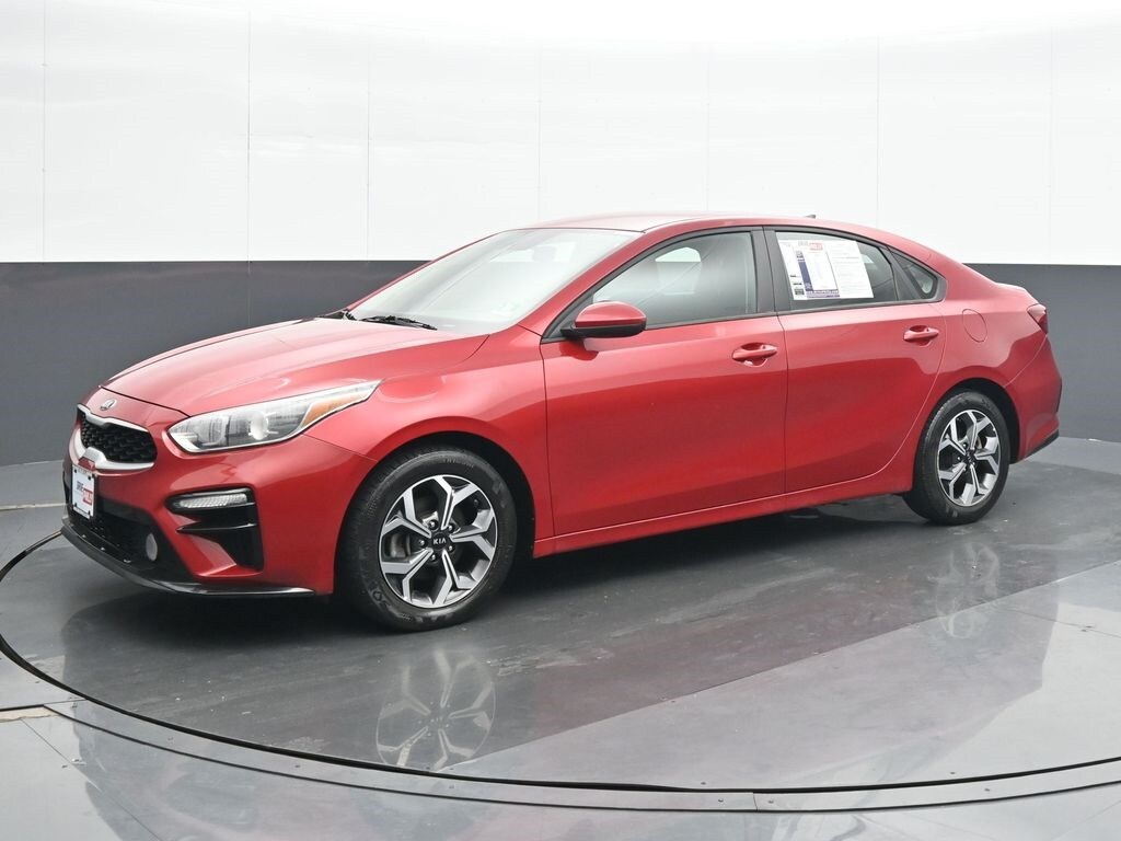 2019 Kia Forte FE LXS photo 2