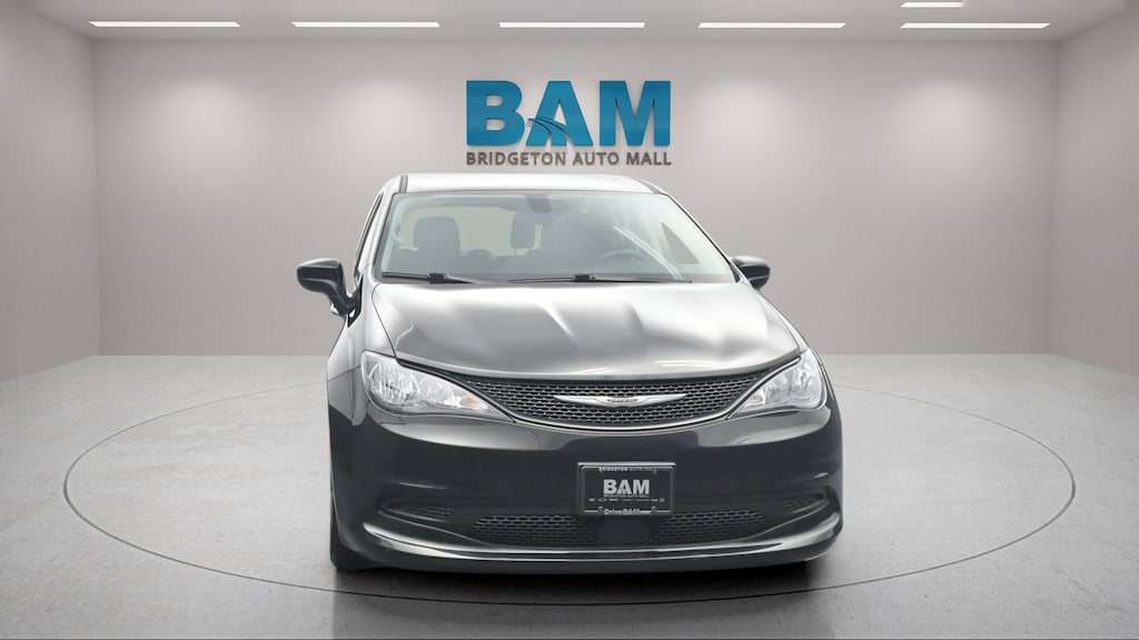 Used 2022 Chrysler Voyager LX Van Passenger Van