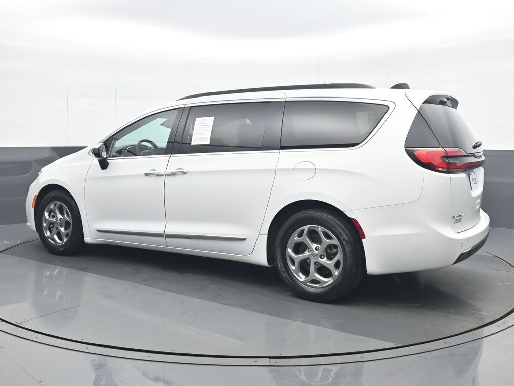 2023 Chrysler Pacifica Limited - Photo 4