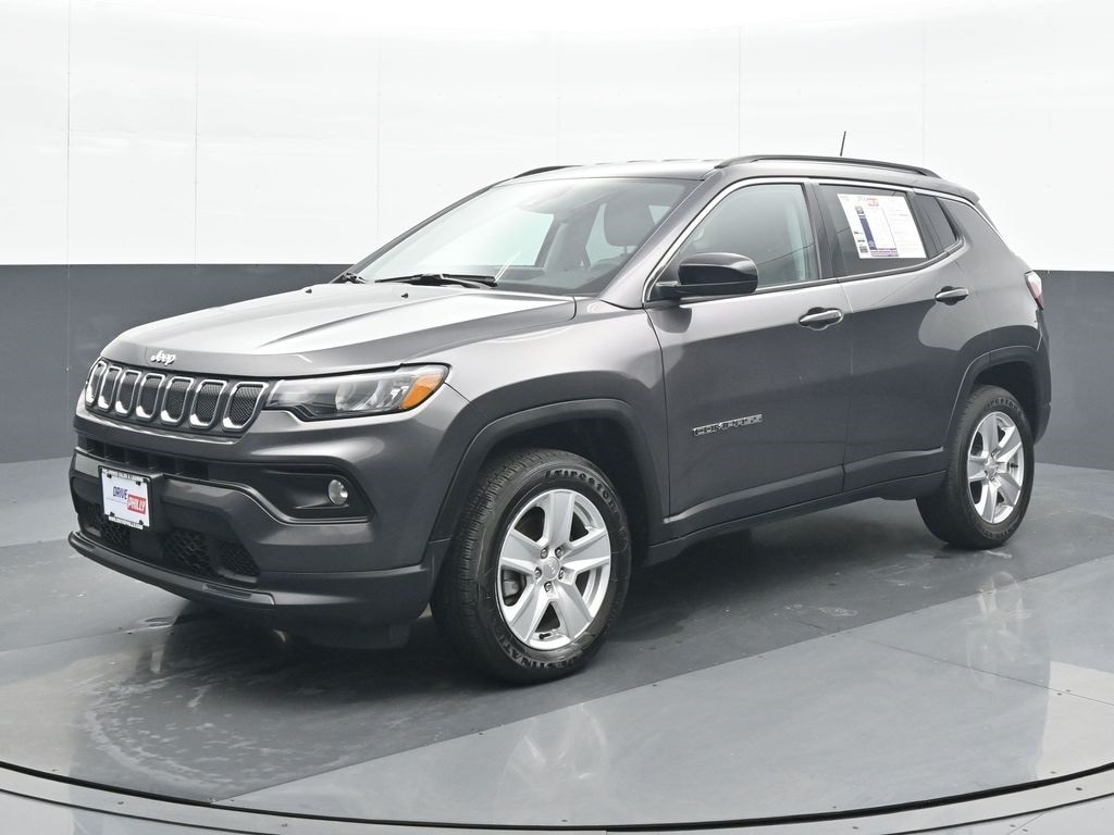 Used 2022 Jeep Compass Latitude SUV
