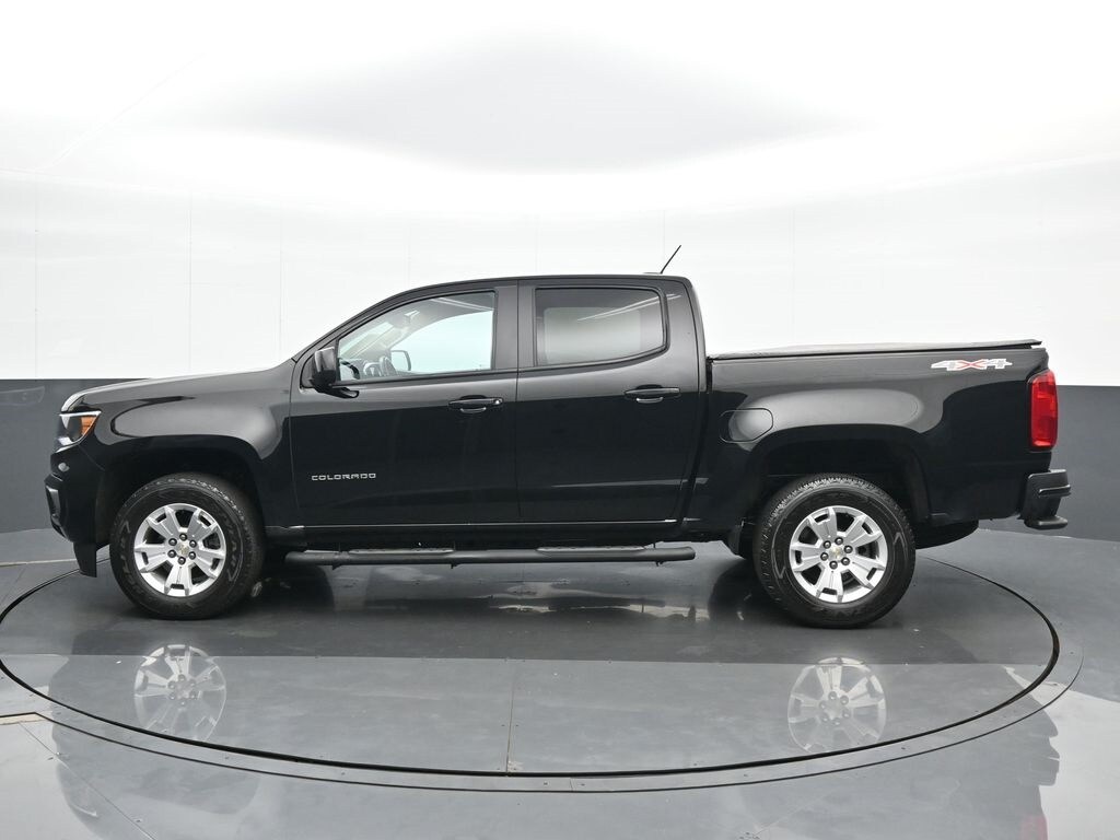 2022 Chevrolet Colorado LT photo 3