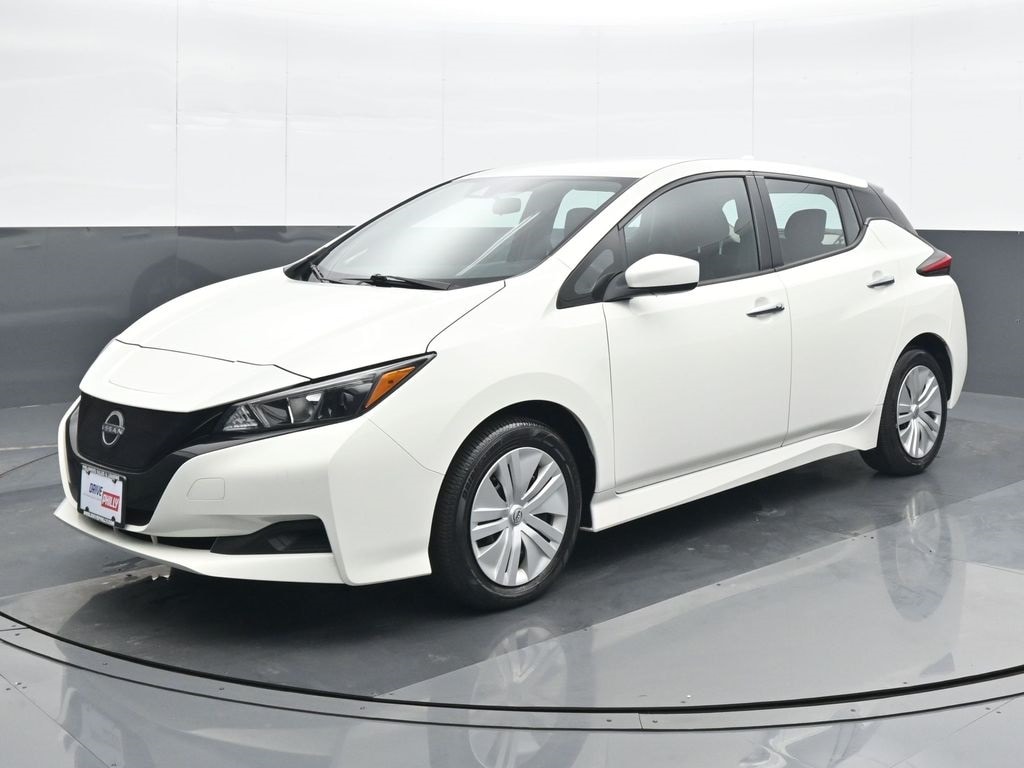 Used 2023 Nissan LEAF S Hatchback