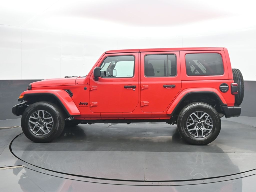 Used 2025 Jeep Wrangler Sahara SUV