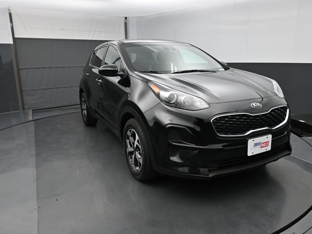 2022 Kia Sportage LX photo 2
