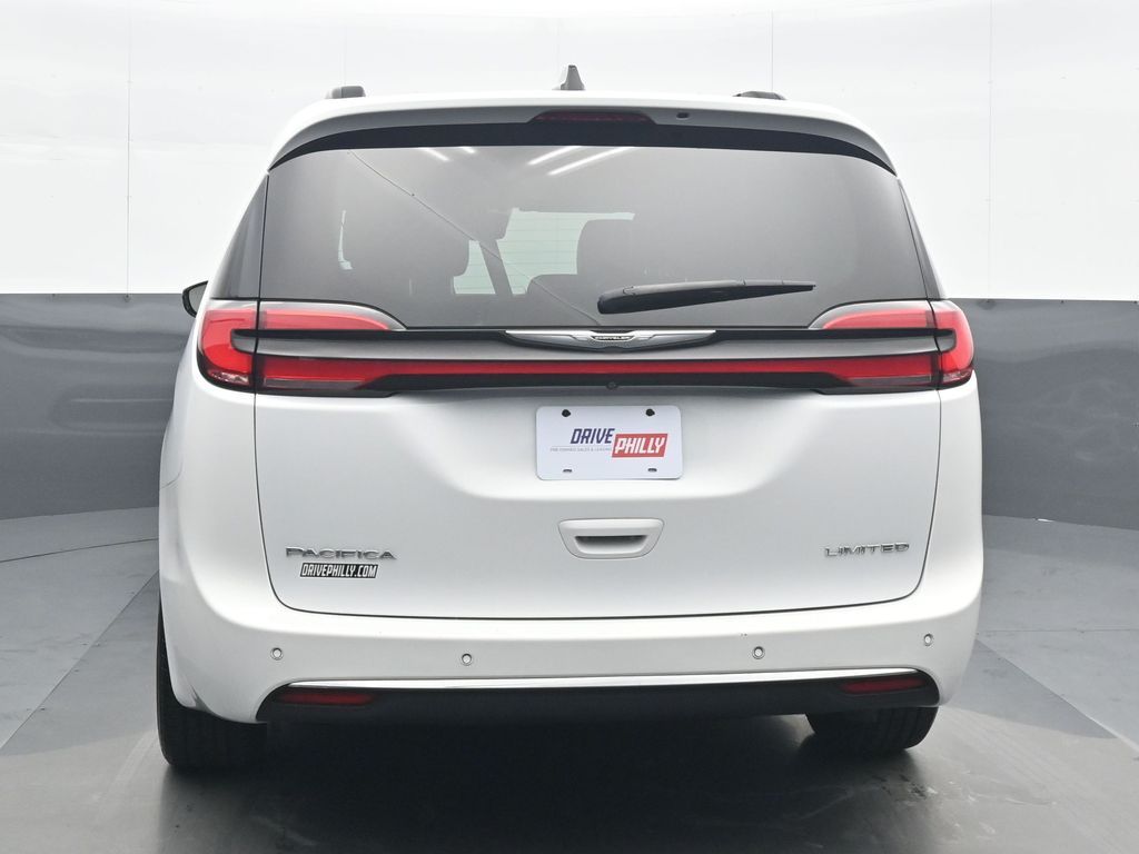 2023 Chrysler Pacifica Limited - Photo 5