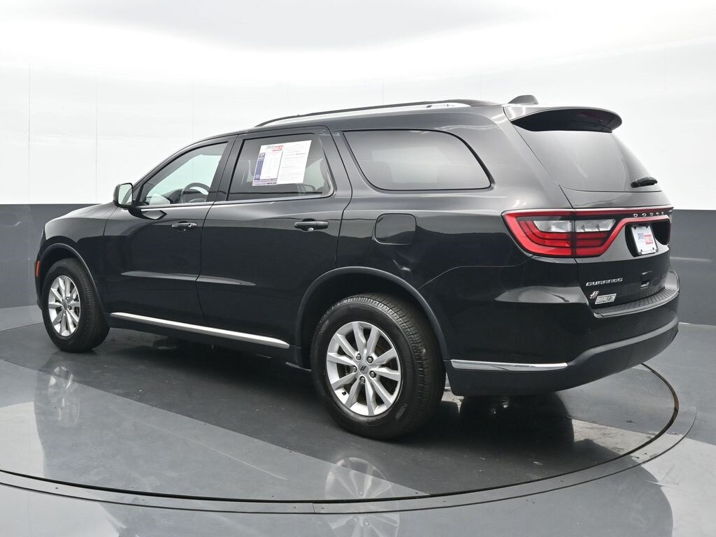 2022 Dodge Durango SXT photo 3