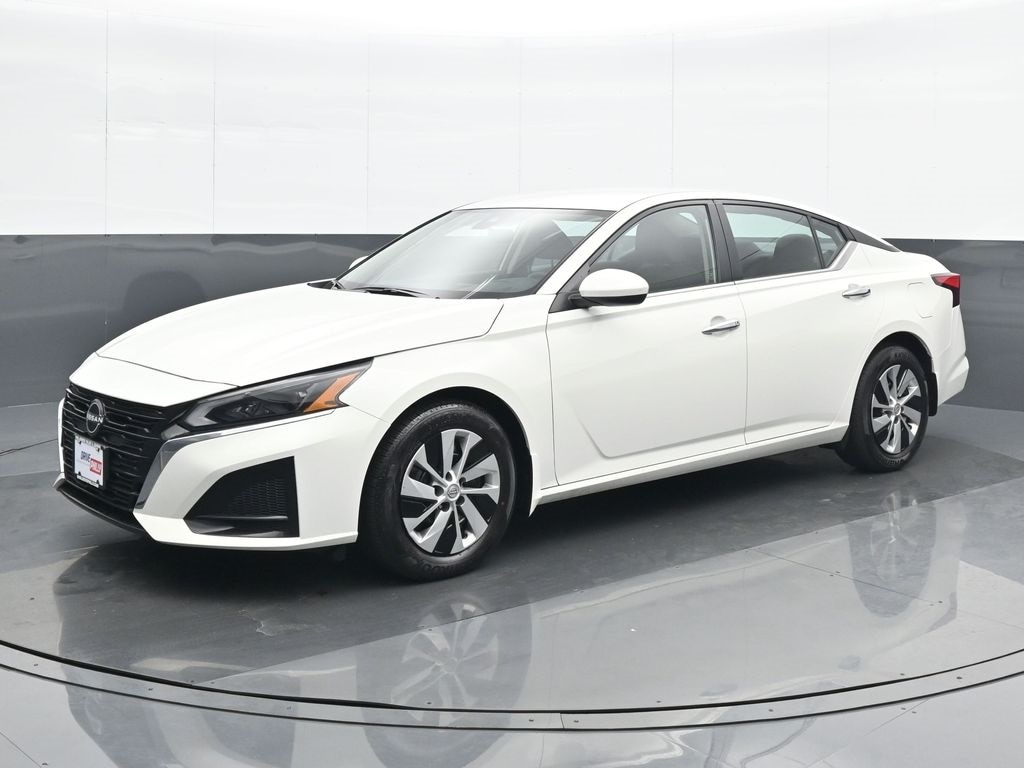 Used 2023 Nissan Altima 2.5 S Sedan
