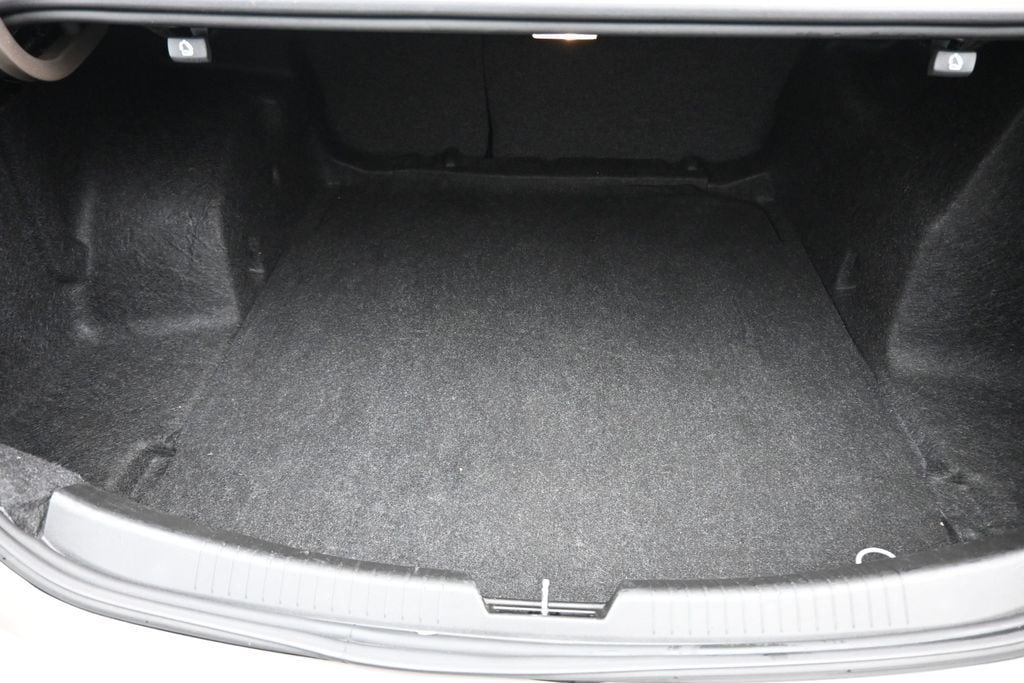 2022 Chevrolet Malibu 1LT - Photo 14