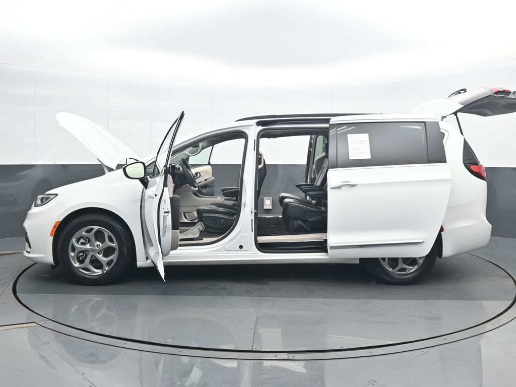 2023 Chrysler Pacifica Limited - Photo 37