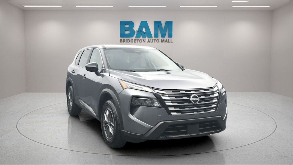 Used 2024 Nissan Rogue S SUV