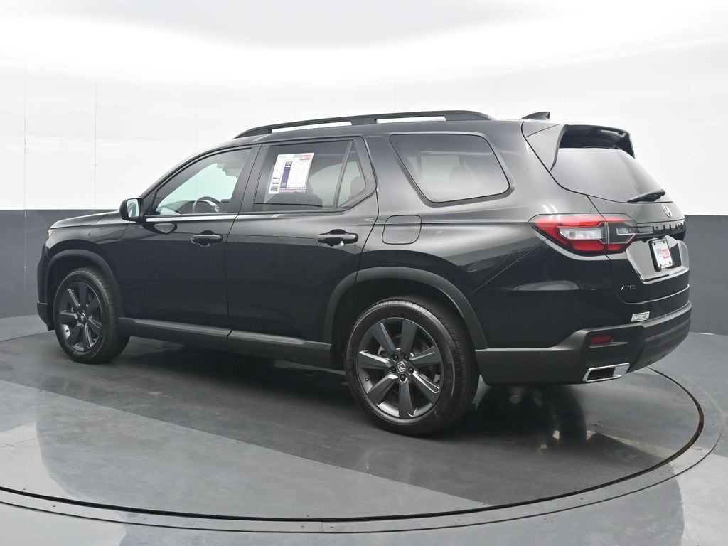 Used 2025 Honda Pilot Sport SUV
