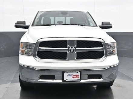 2023 Ram 1500 Classic SLT Truck