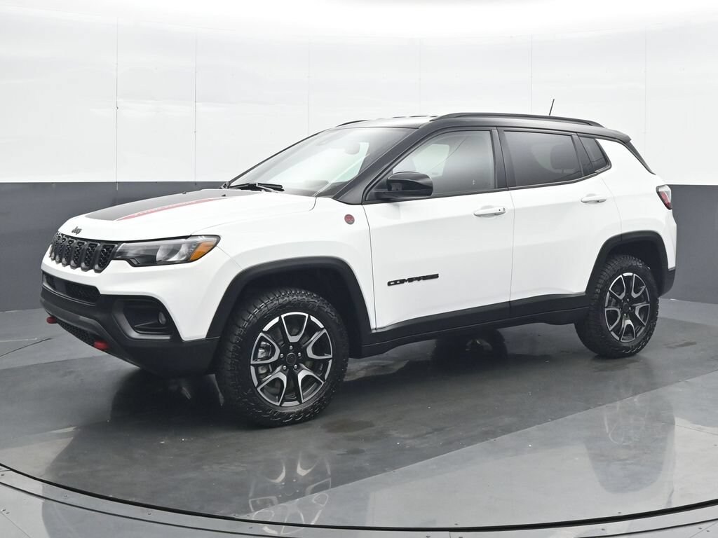 Used 2026 Jeep Compass Trailhawk SUV