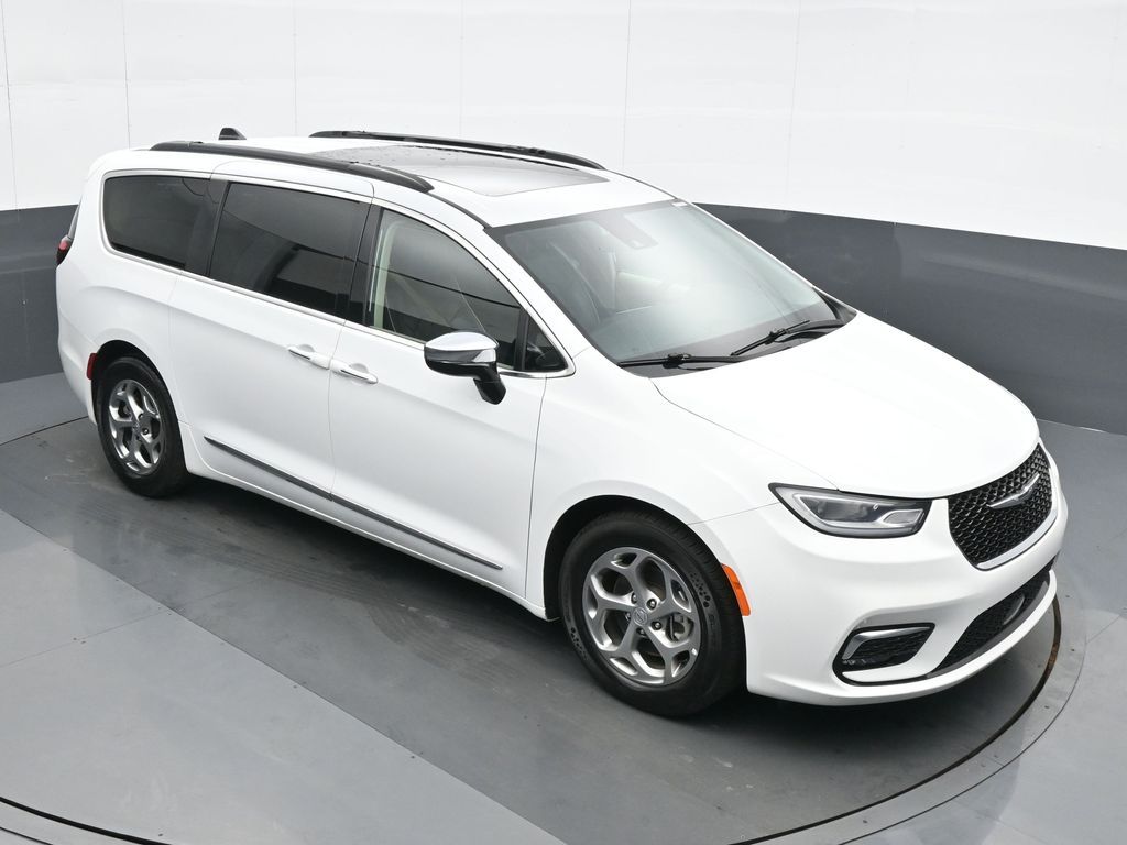 2023 Chrysler Pacifica Limited - Photo 24
